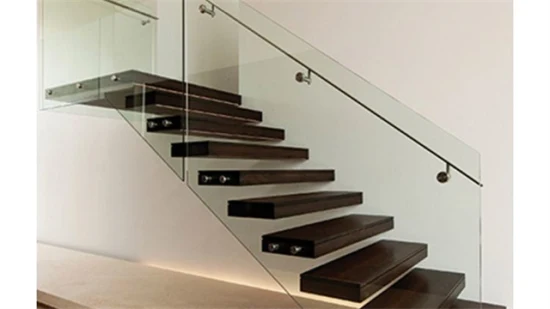 Innentreppe aus Metall, Stahl, Holzstufe, schwebende LED-Treppe